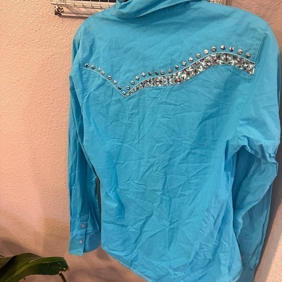 CRUEL girl fitted turquoise button up shirt - Picture 5 of 8